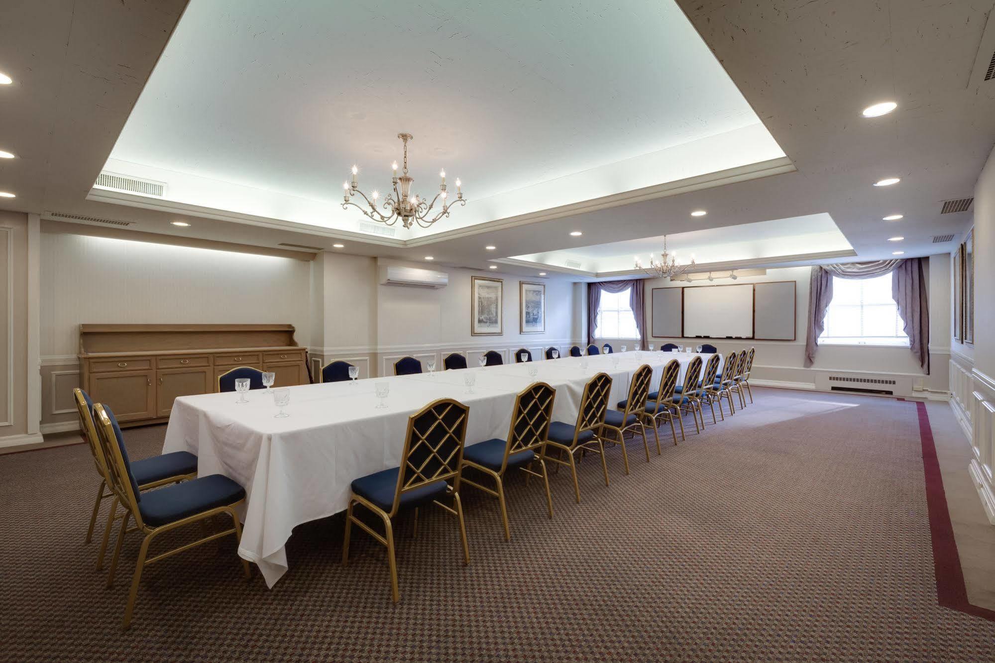 فندق Milwaukee Athletic Club المظهر الخارجي الصورة